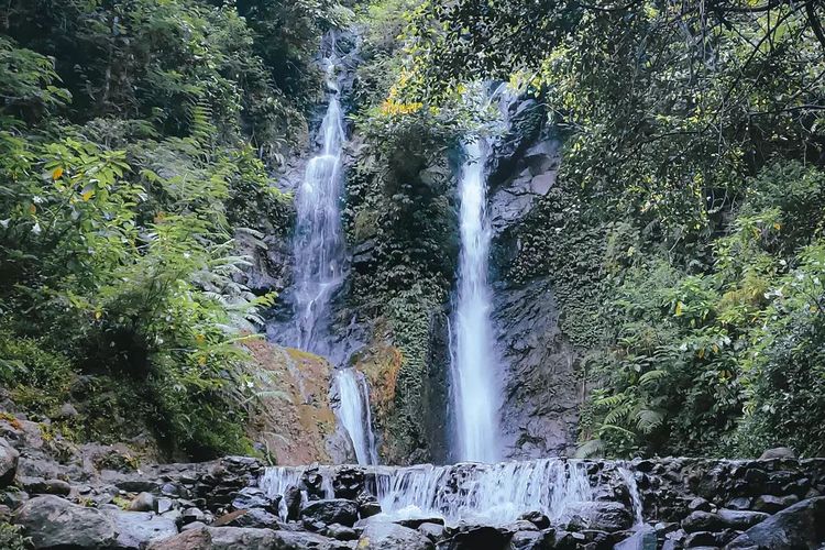 Curug di sekitar kawasan